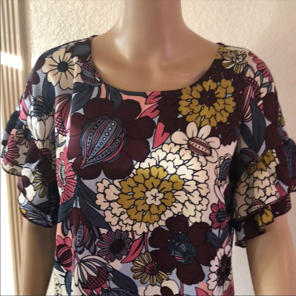 ๐ป ๐ Ann Taylor Floral Pattern Bell Sleeve Ruffle - Picture 5 of 9